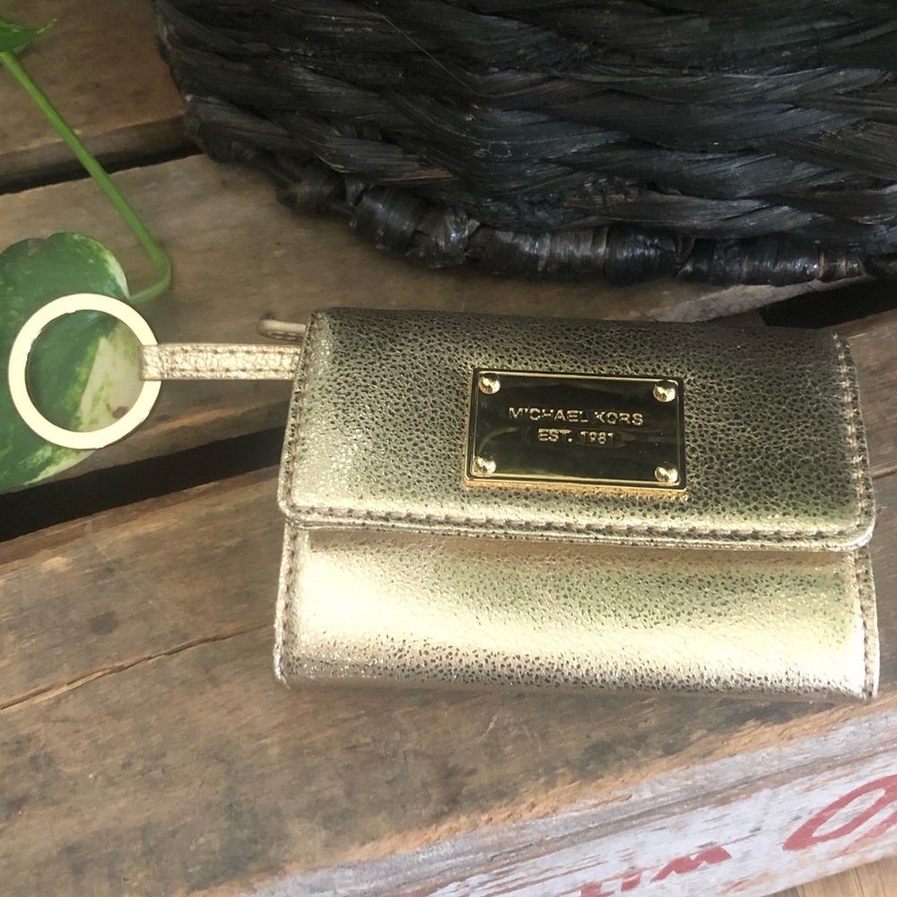Michael Kors gold coin pouch